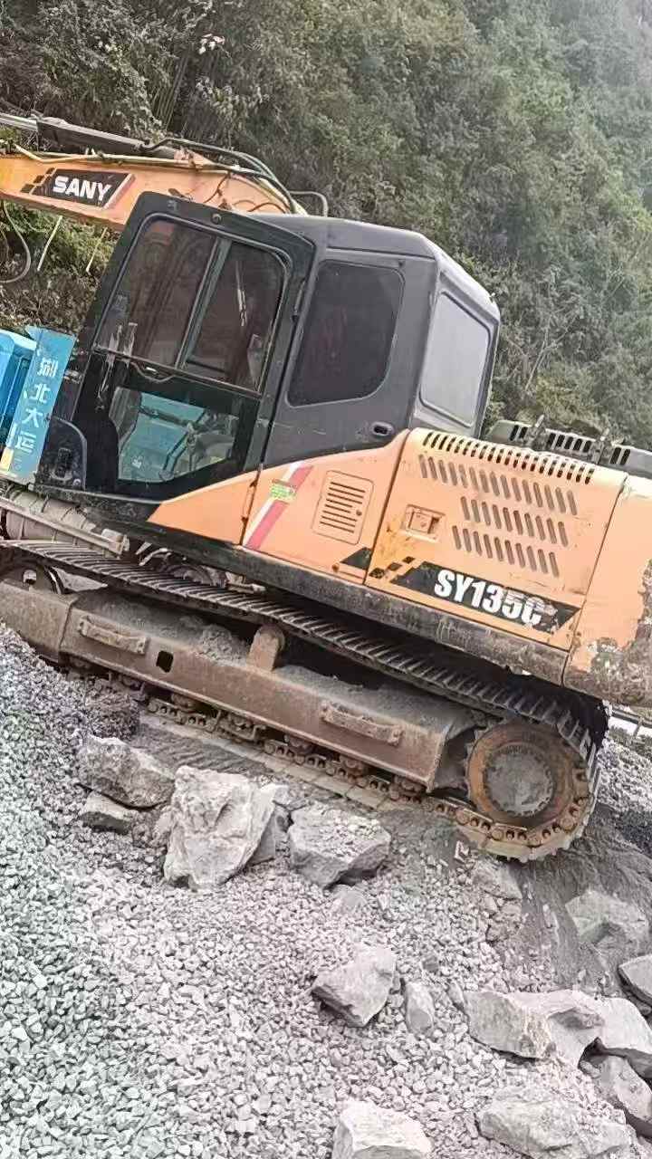 Used Sany SY135 Excavator 2016 Model