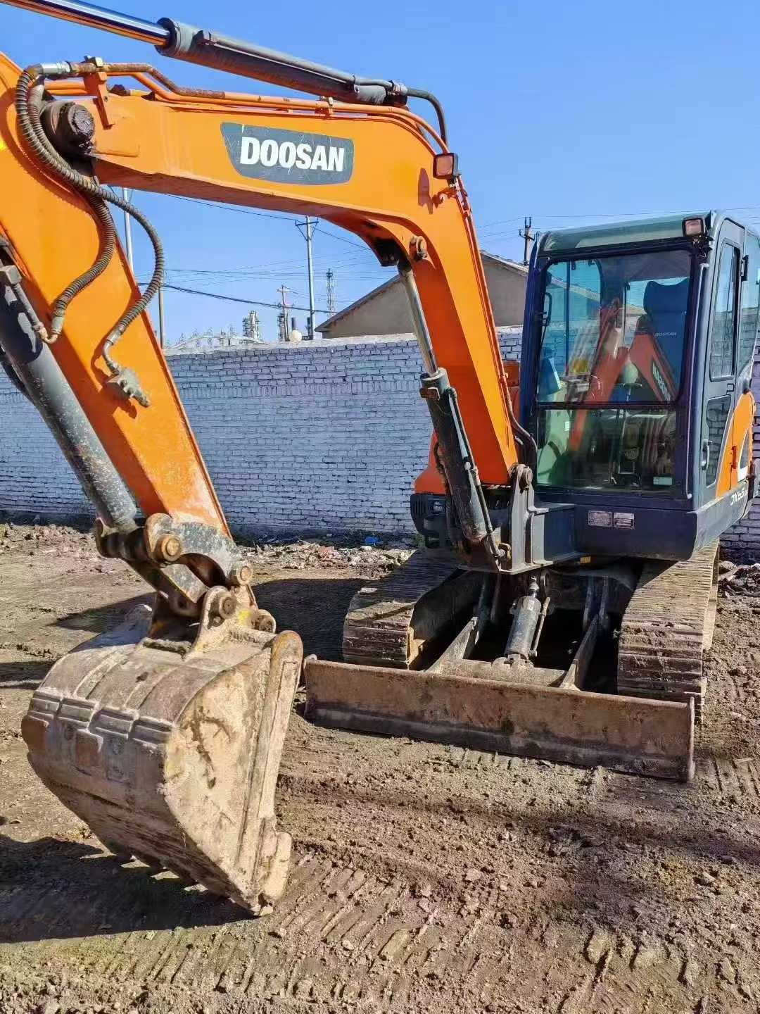 Used Doosan DH55 Excavator 2019 Model / 3