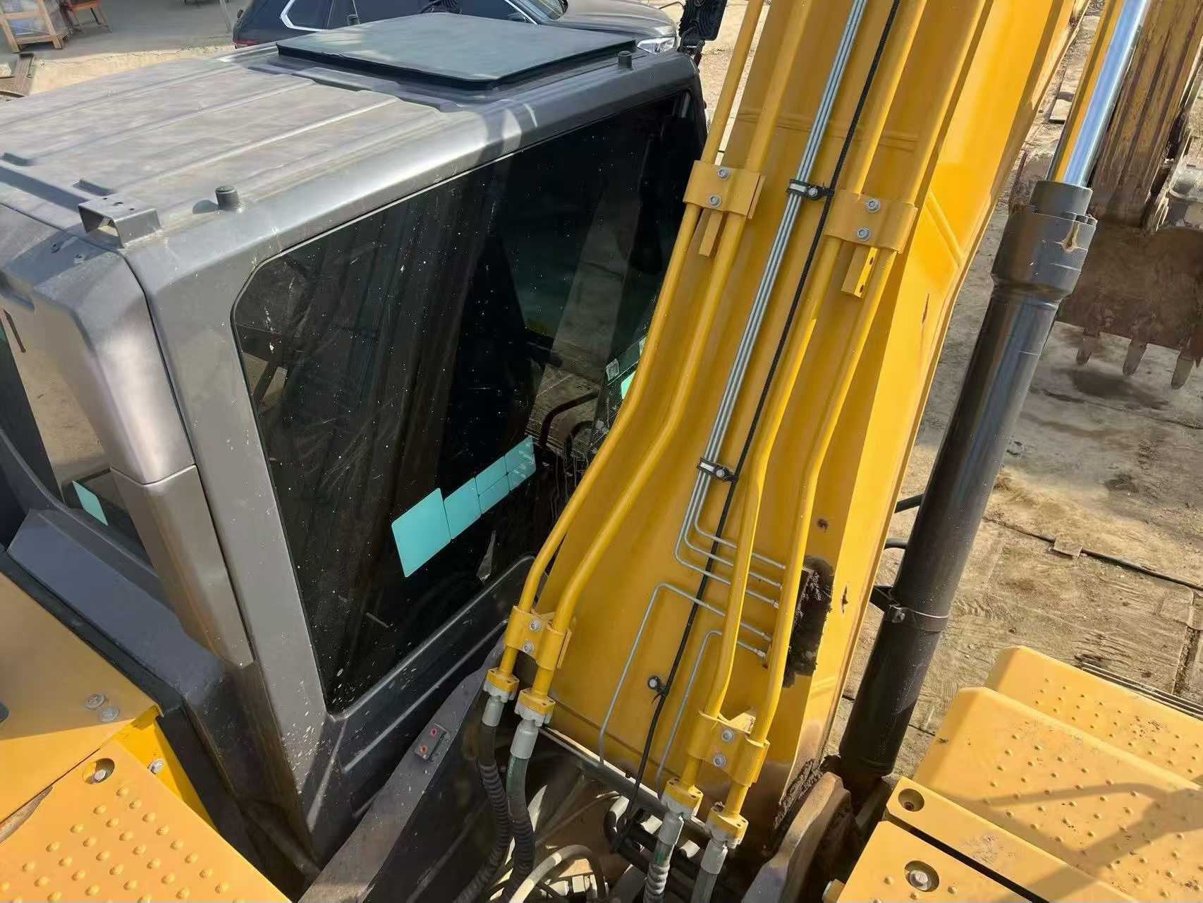 Used XCMG LW200 Excavator 2024 Model / 7