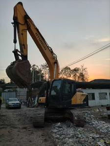 Buy Hyundai R215VS Used Excavator Used Hyundai R215VS Excavator 2016 Model