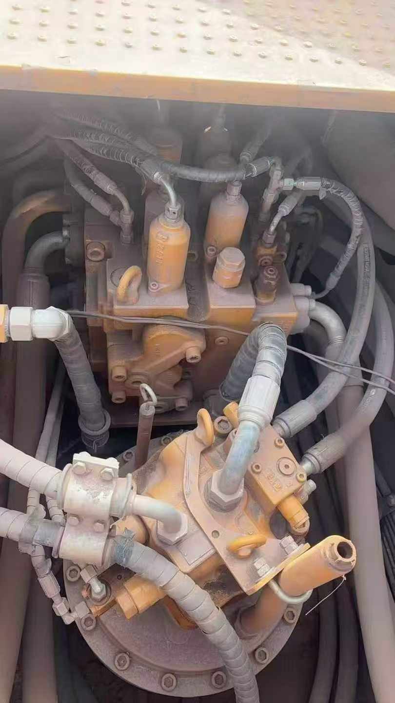 Used Sany SY365H Excavator 2017 Model / 4