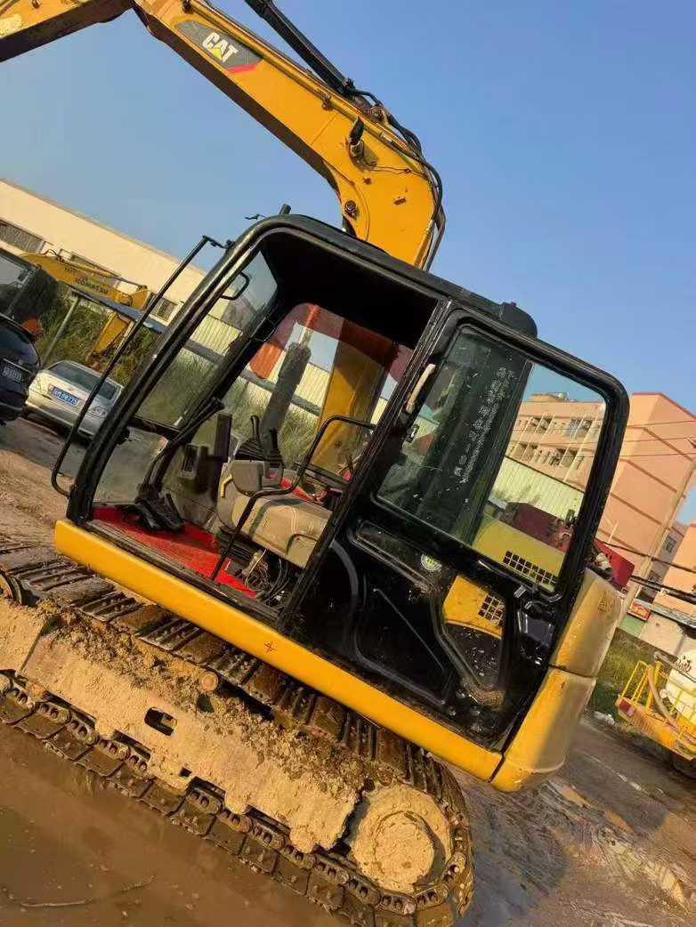 Used Caterpillar 307V2 Excavator 2016 Model / 3