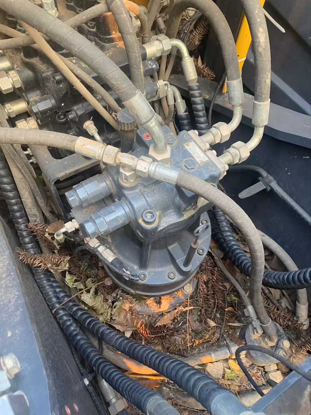 Used XCMG XE135GA Excavator 2022 Model / 6