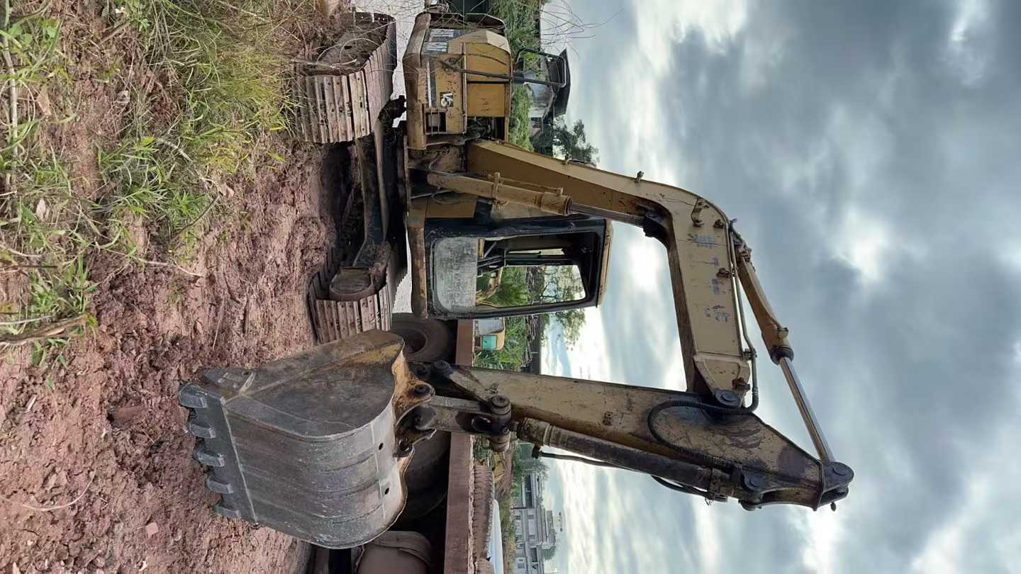 Used Caterpillar 307V2 Excavator 2016 Model