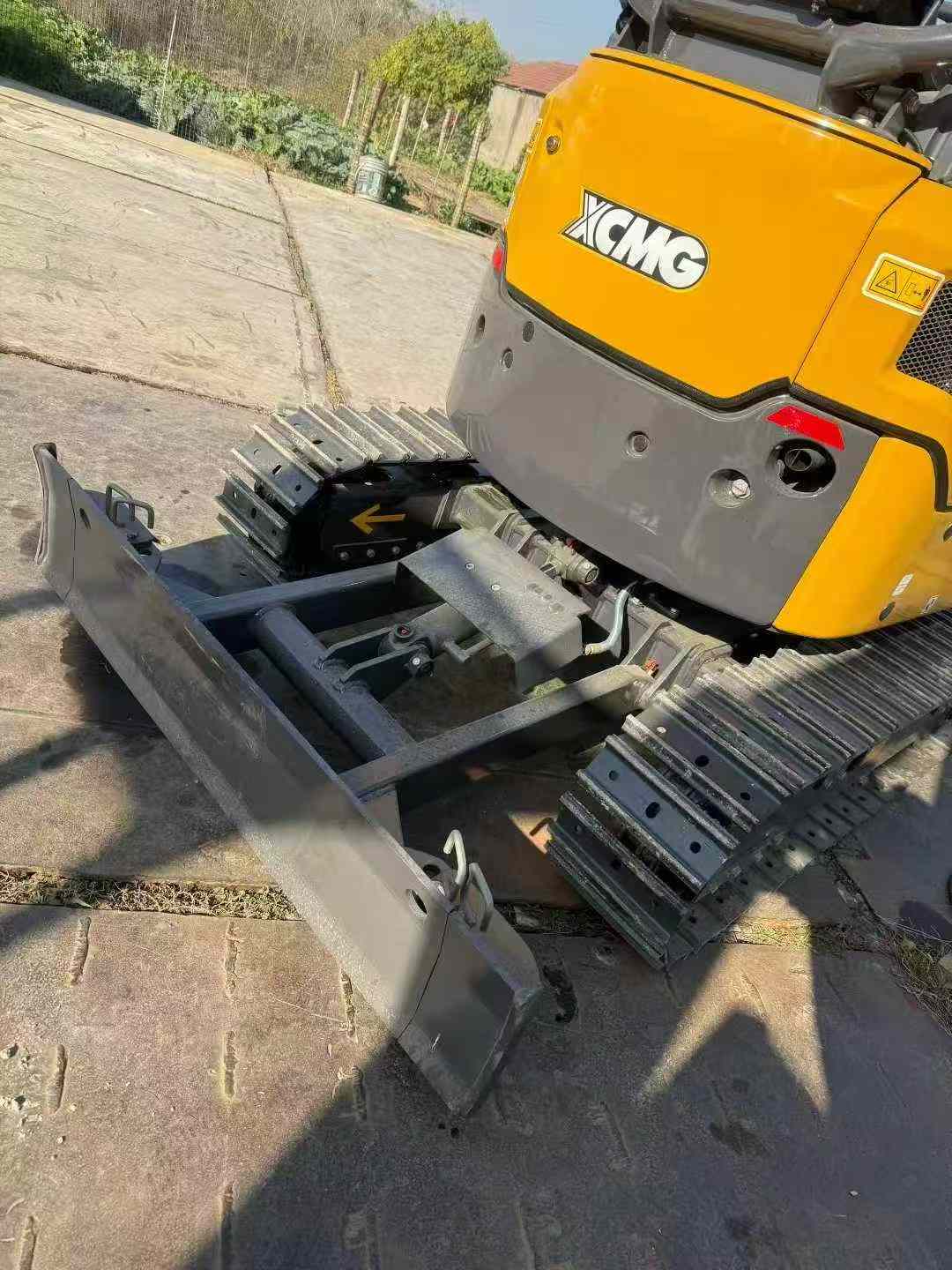 Used XCMG XE17U Excavator 2016 Model / 4