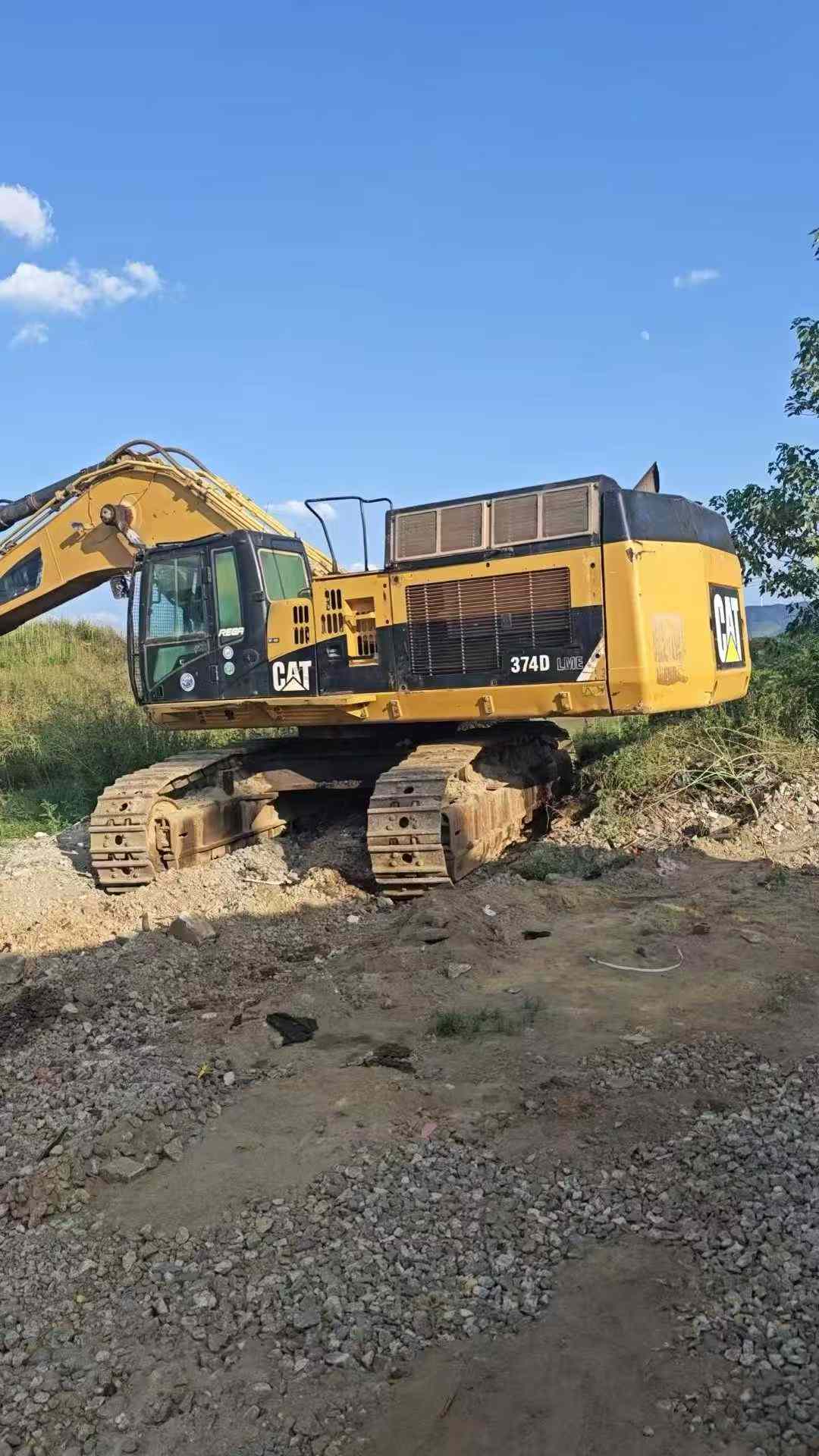 Used Caterpillar 374F Excavator 2016 Model