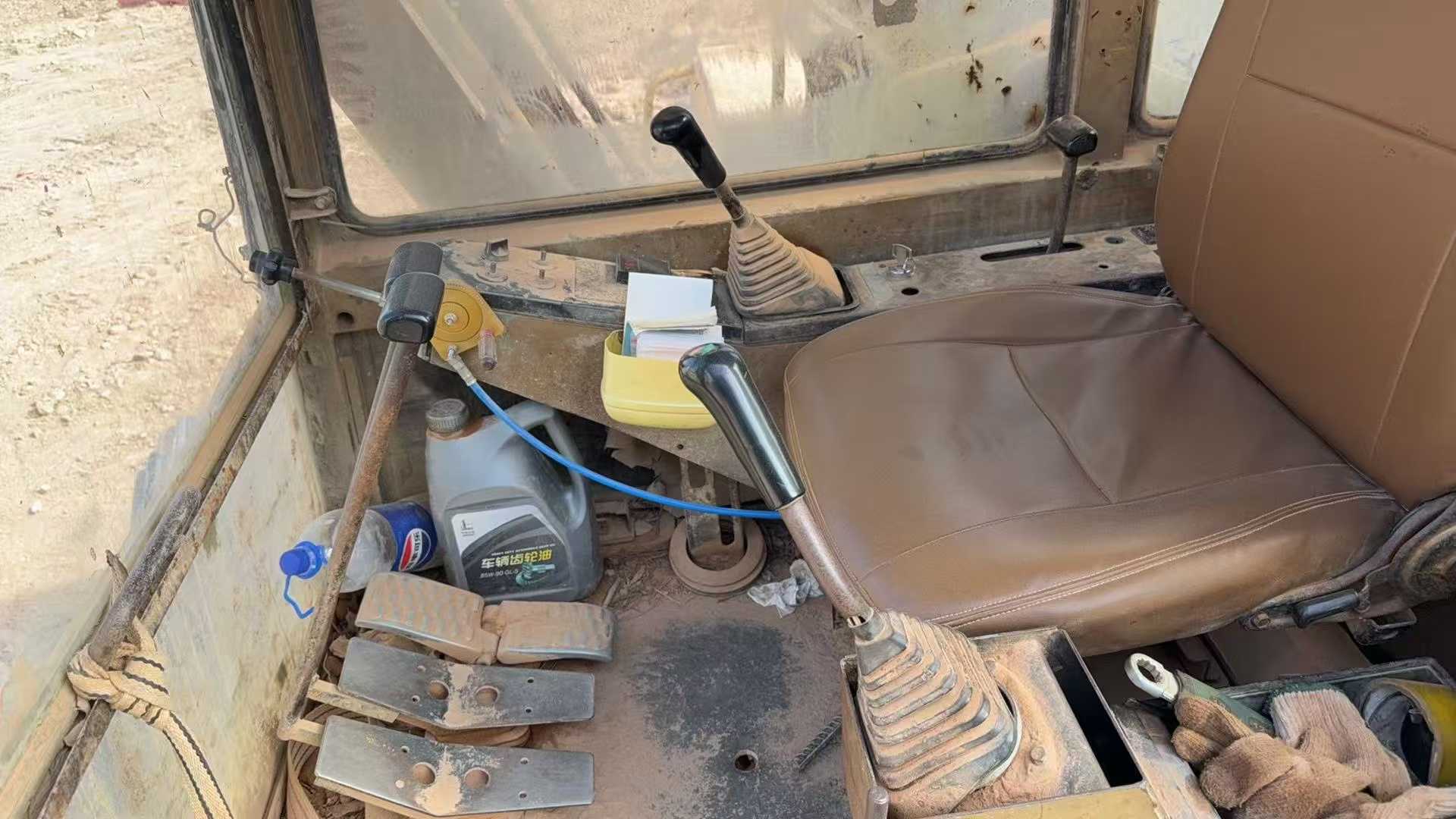 Used Caterpillar CT20 Excavator 2016 Model / 5