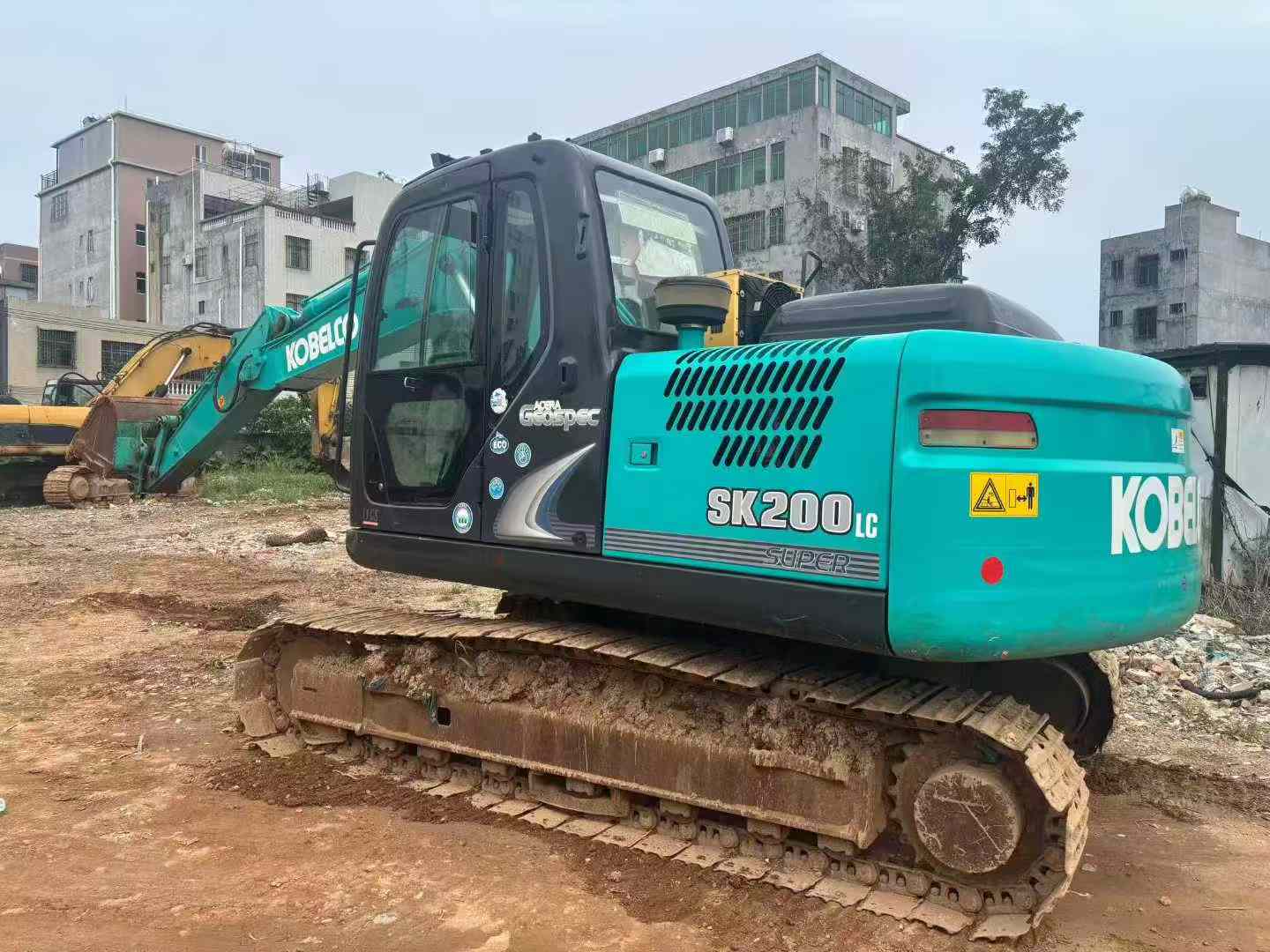 Used Kobelco SK140 Excavator 2013 Model / 2