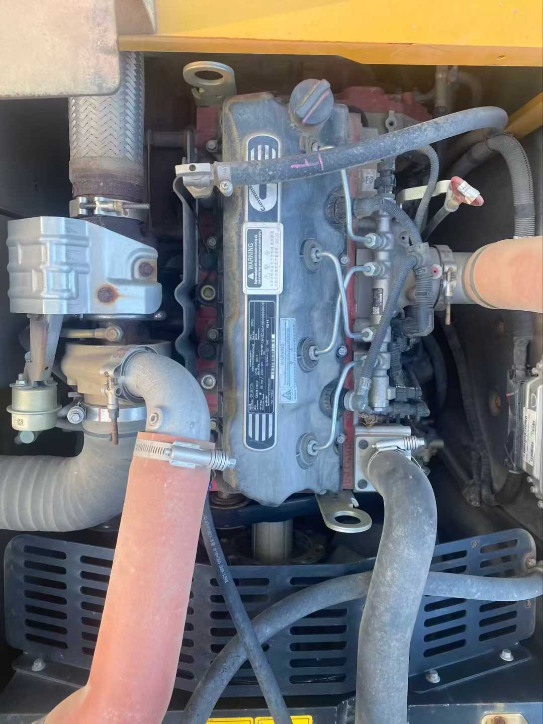 Used XCMG XE135GA Excavator 2022 Model / 3