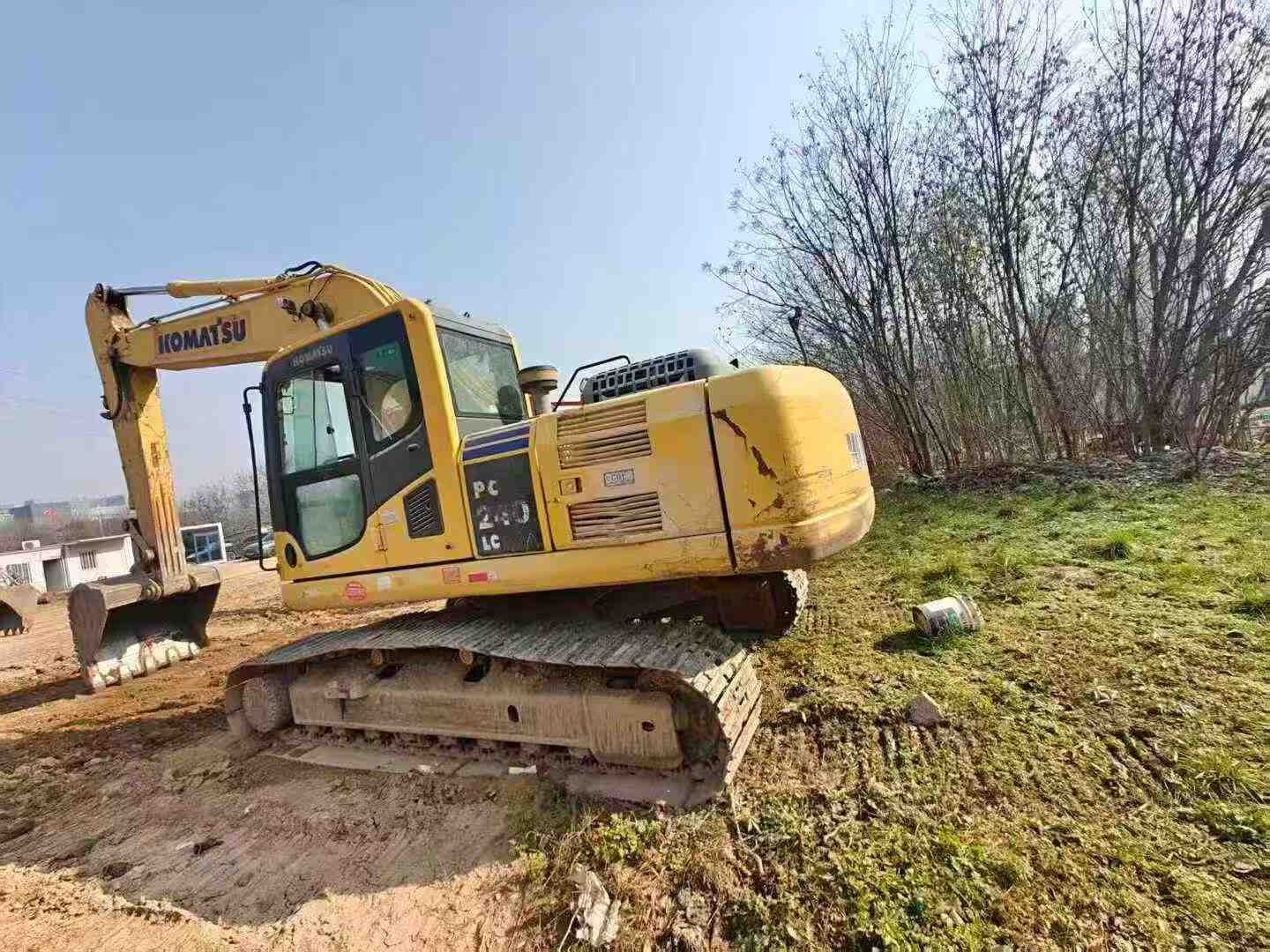 Used Komatsu PC220-8 Excavator 2016 Model