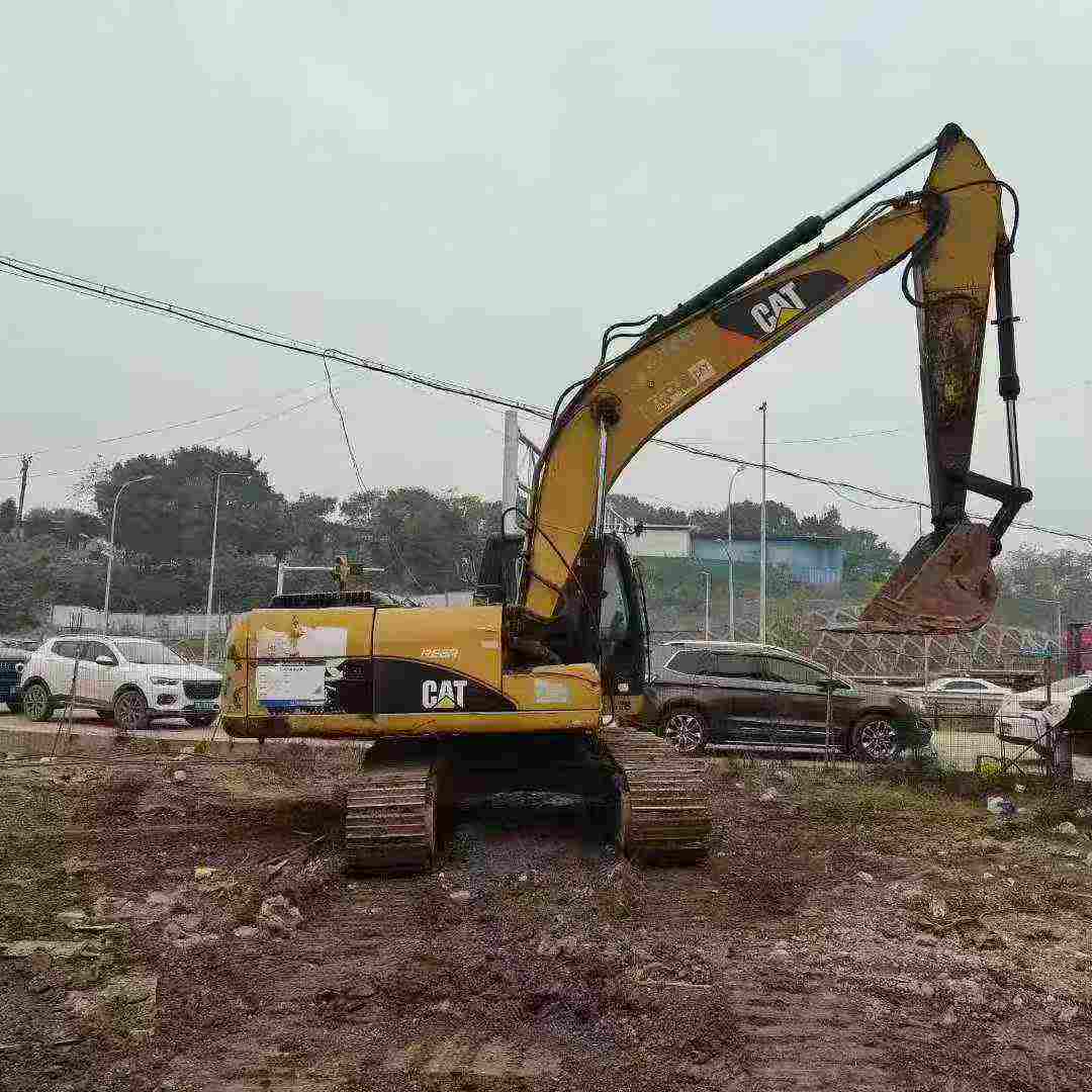 Used Caterpillar CT20 Excavator 2016 Model / 2