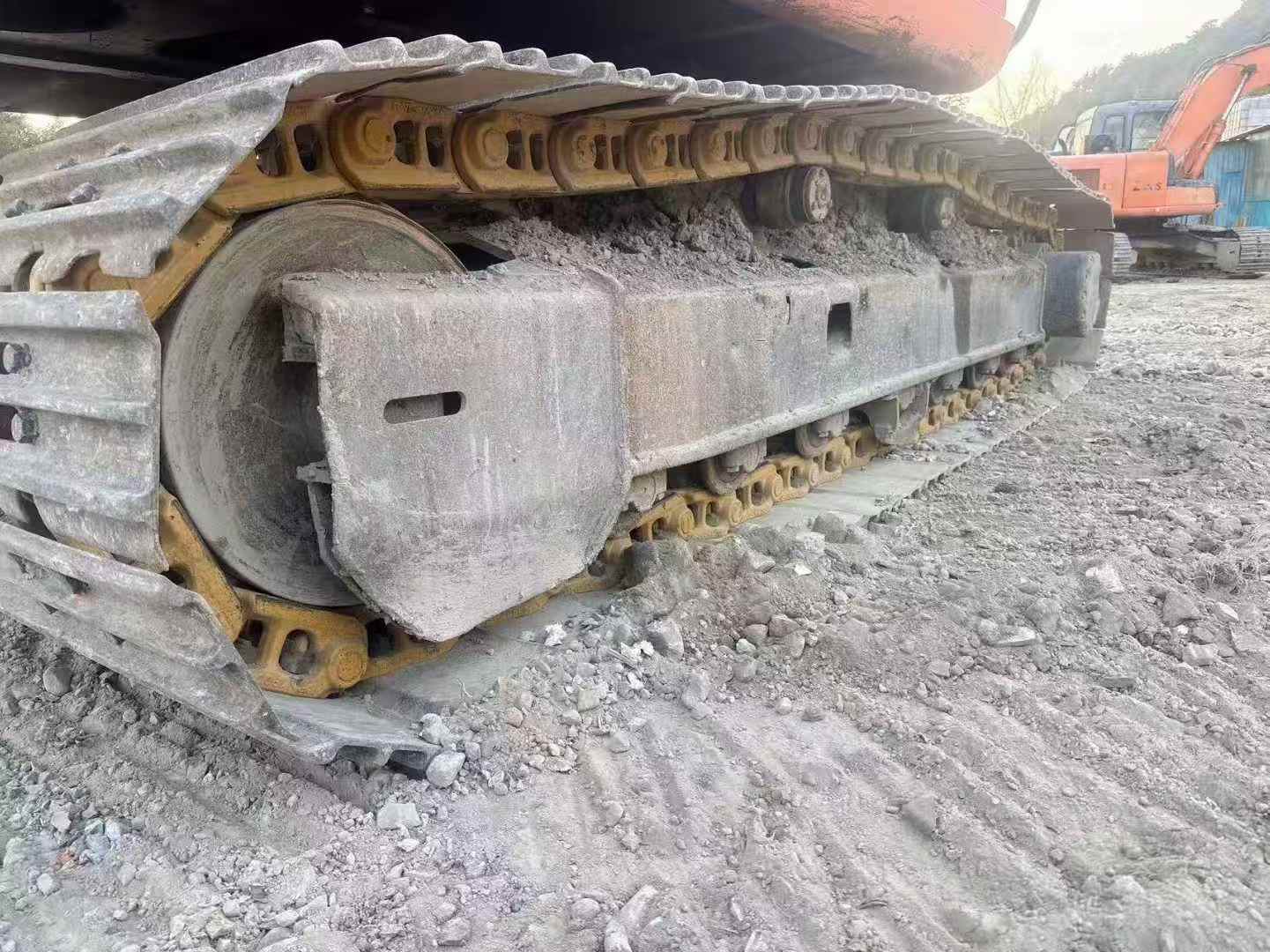 Used Hitachi ZAXIS200 Excavator 2016 Model / 6