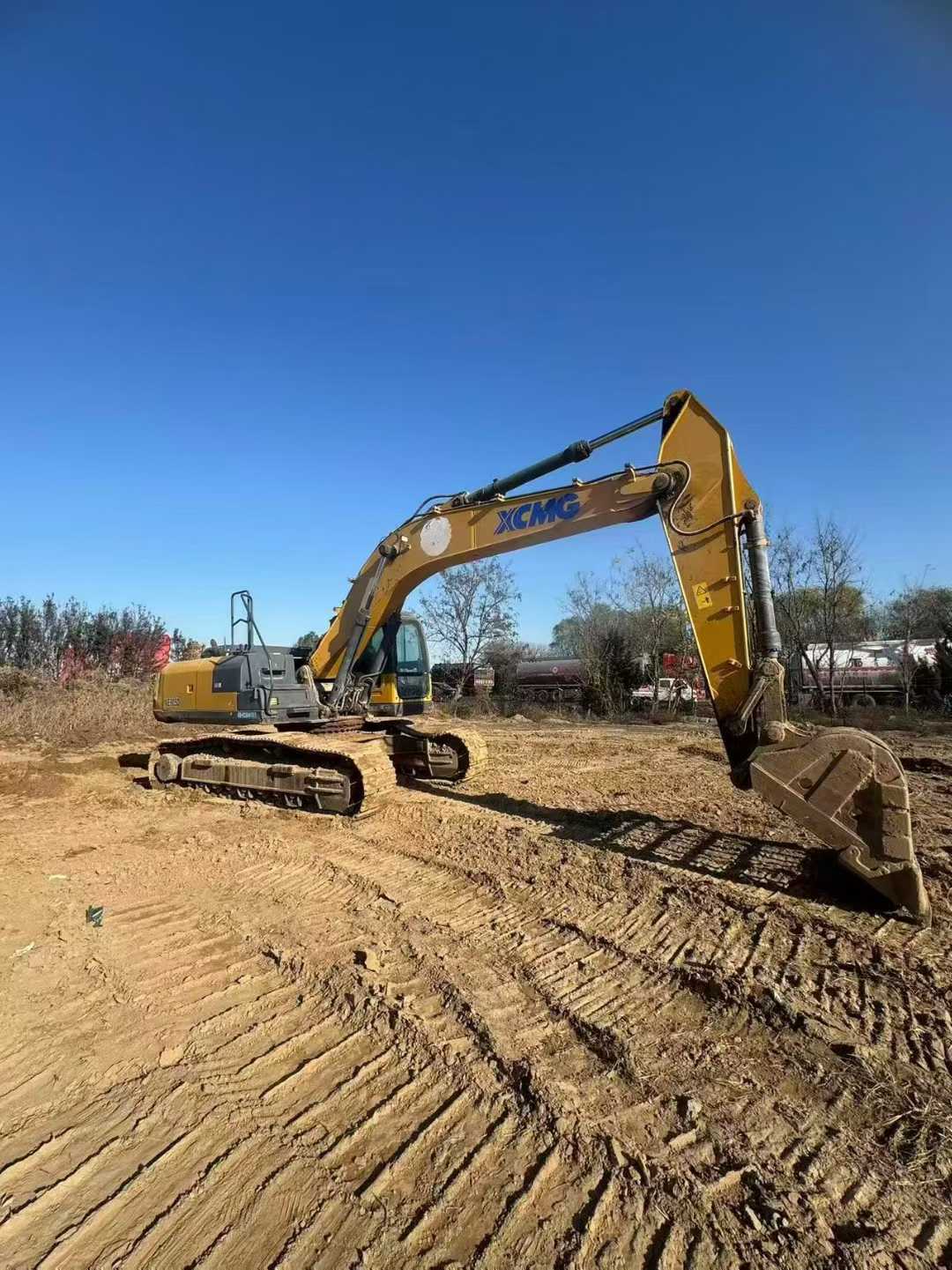 Used XCMG XE305D Excavator 2016 Model
