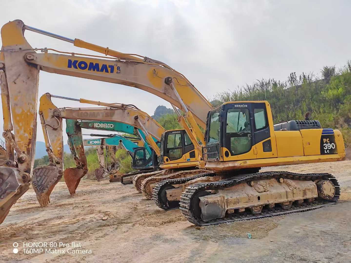 Used Komatsu PC90 Excavator 2020 Model / 3