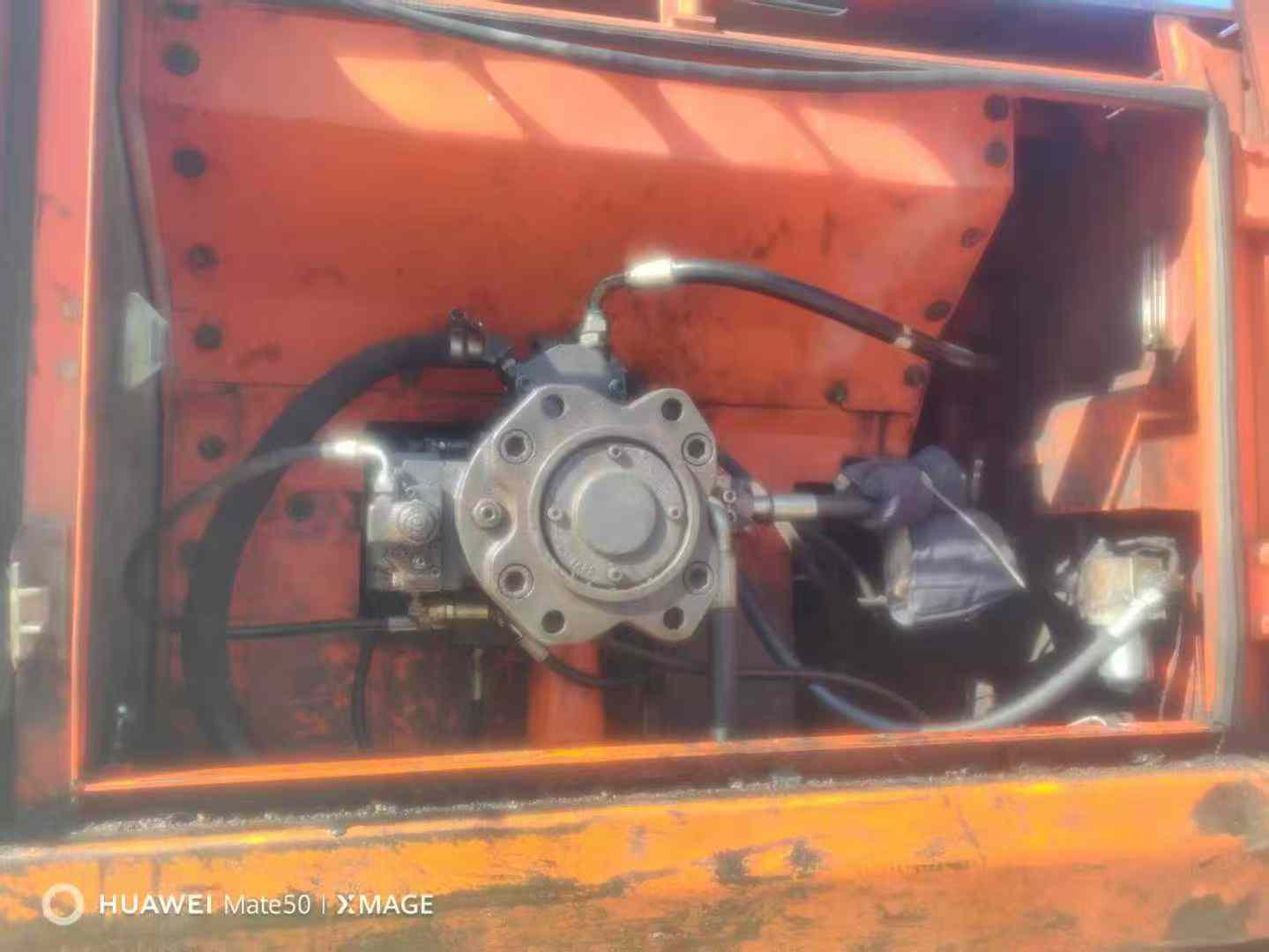 Used Doosan S225 Excavator 2011 Model / 3