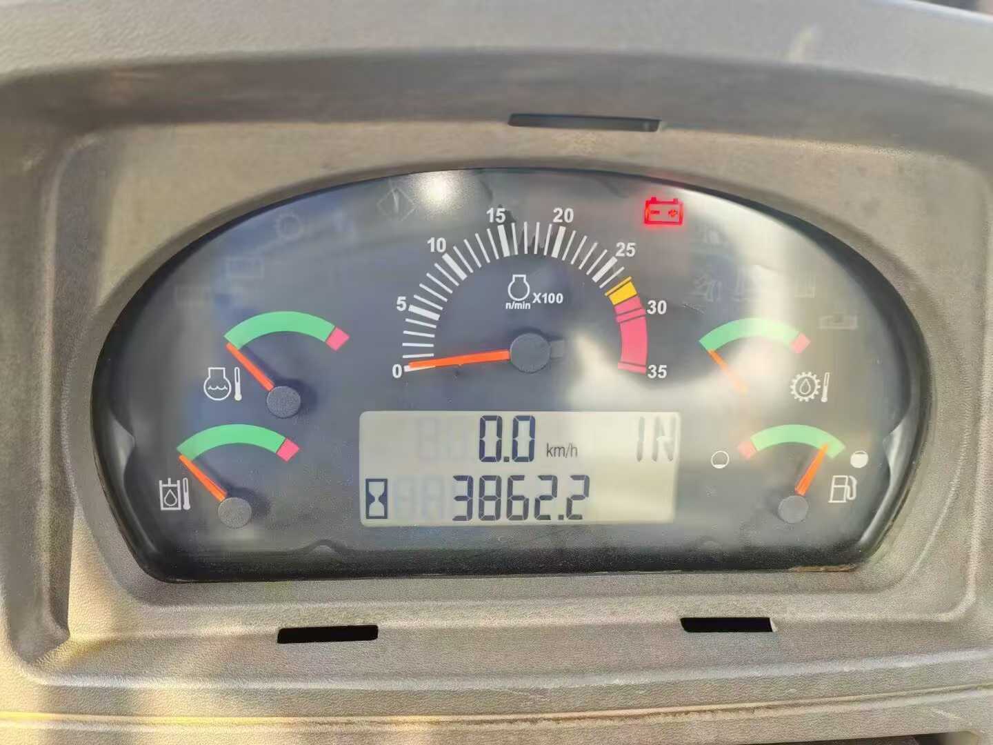 Used Caterpillar CT08 Excavator 2016 Model / 4