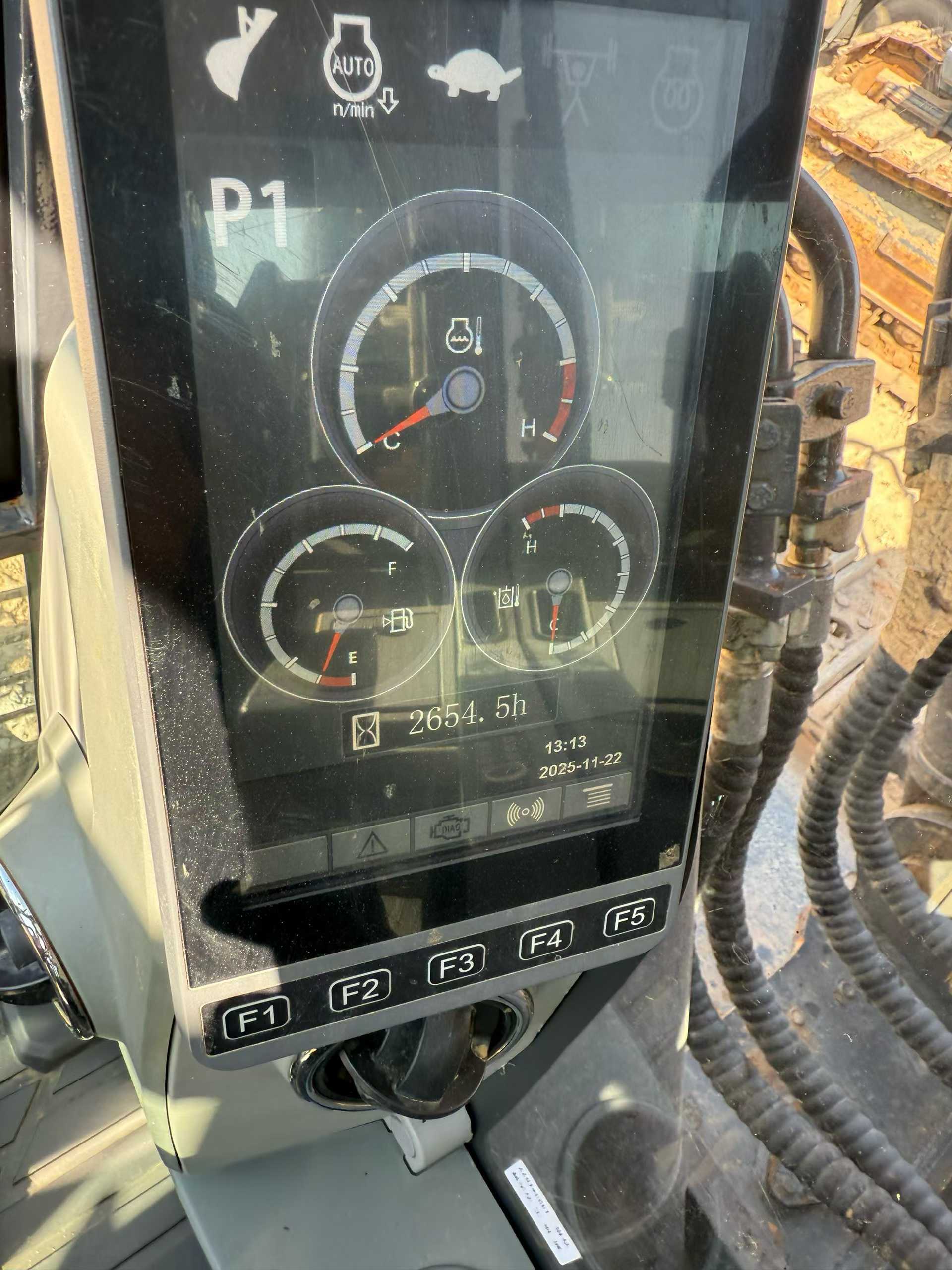 Used XCMG XEG2600 Excavator 2022 Model / 5