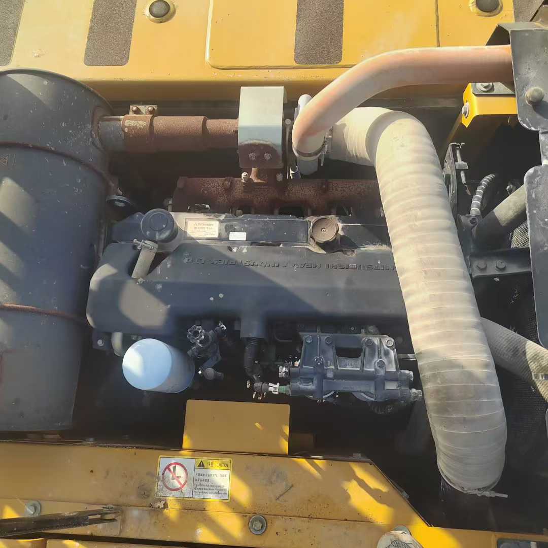 Used Sany SY245H Excavator 2016 Model / 5