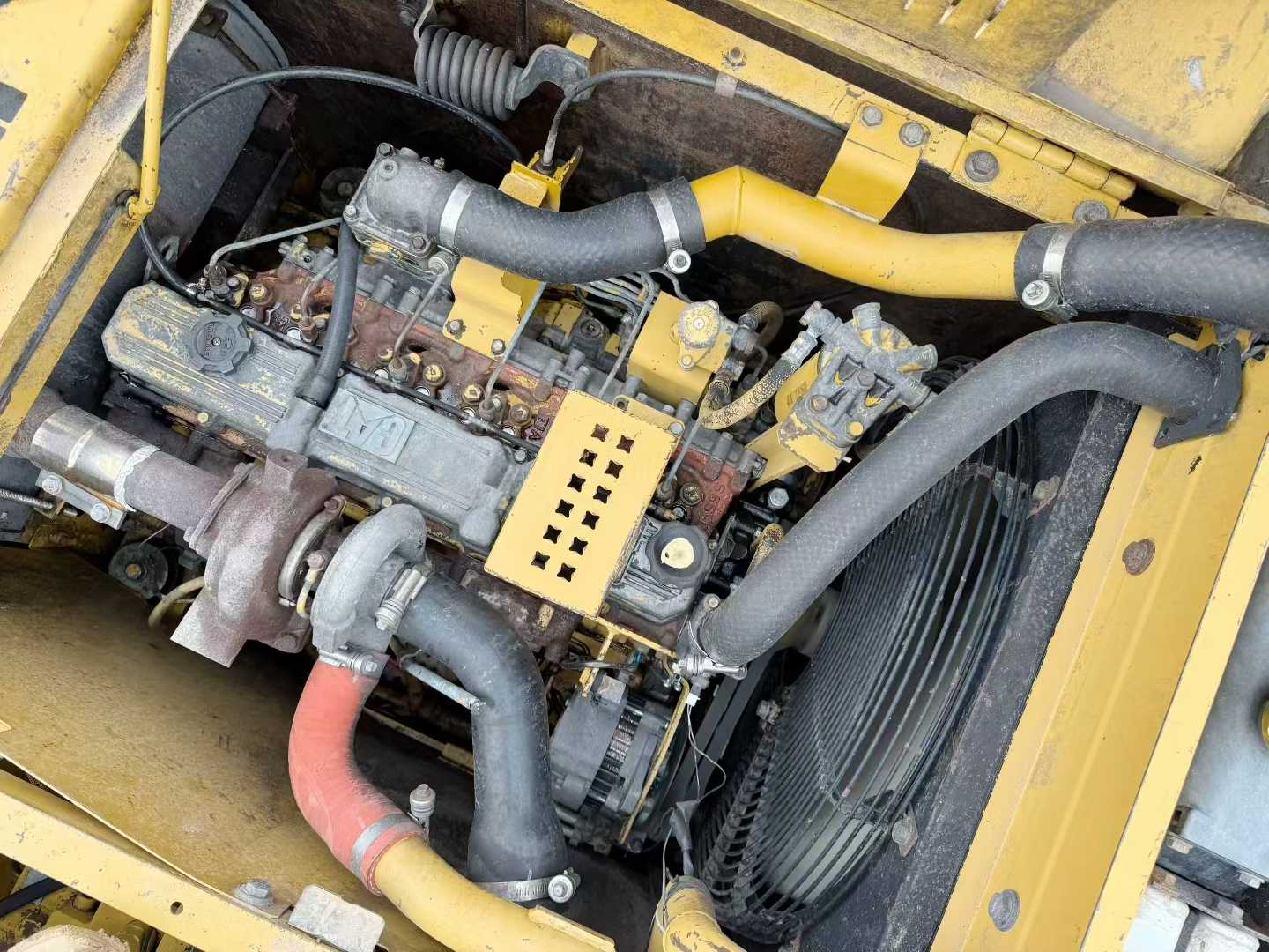 Used Caterpillar CT16 Excavator 2016 Model / 8