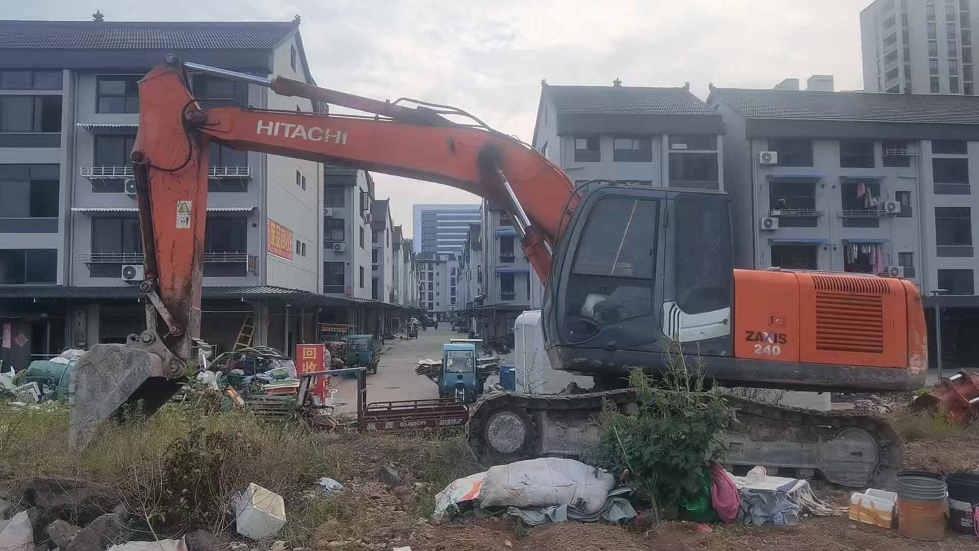 Used Hitachi ZAXIS200 Excavator 2016 Model / 2