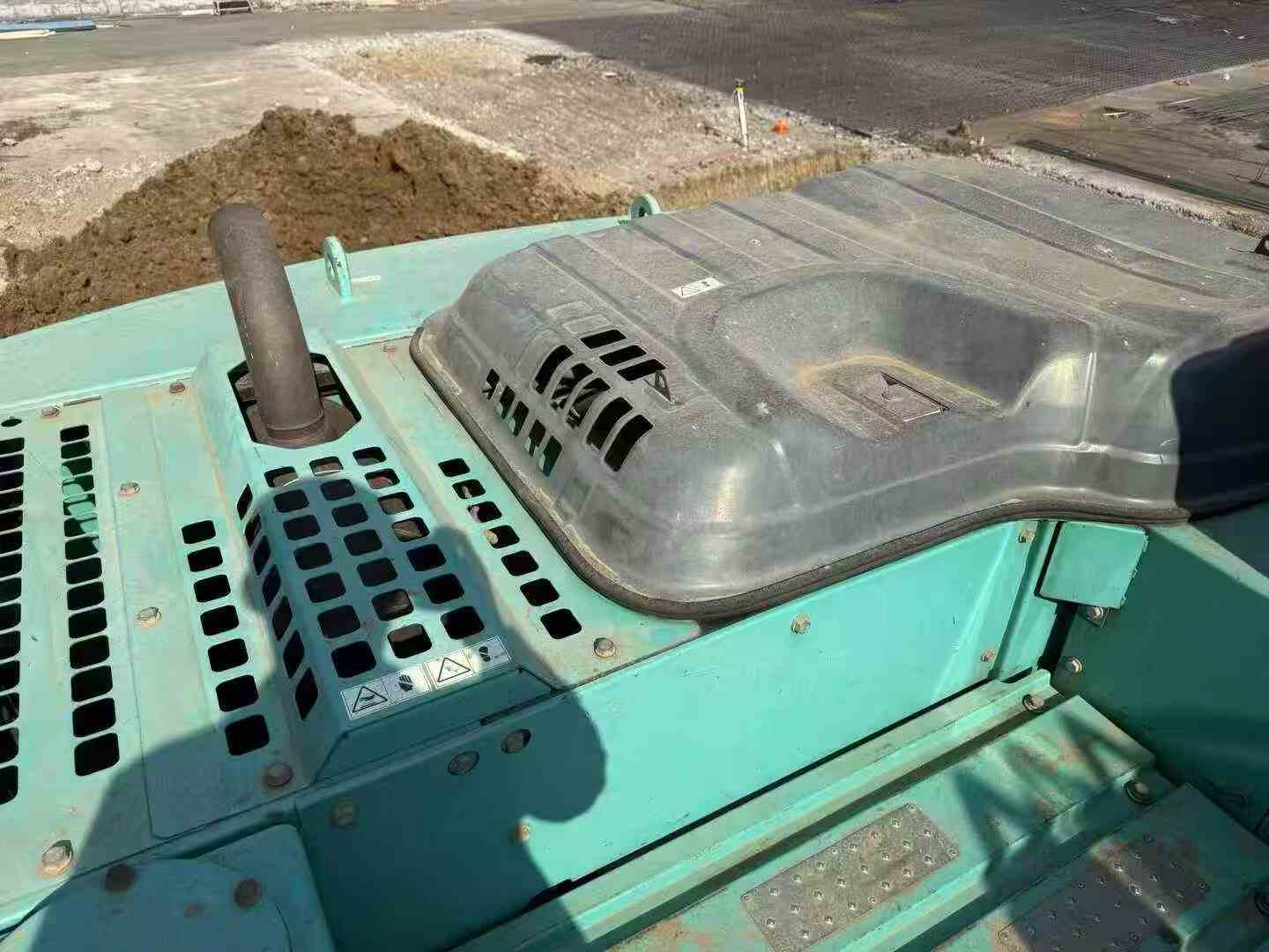 Used Kobelco SK200-10 Excavator 2017 Model / 4