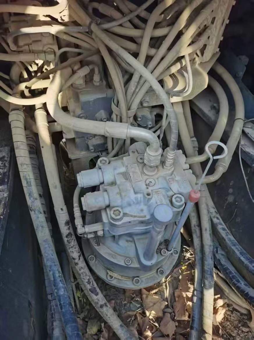 Used Hitachi ZAXIS200 Excavator 2020 Model / 5