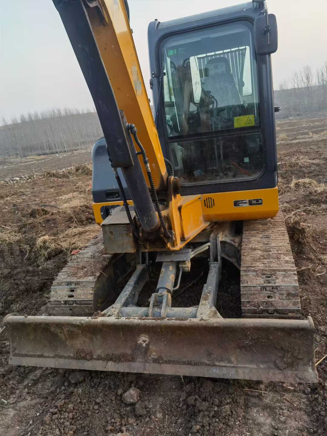Used XCMG XE60 Excavator 2022 Model / 4