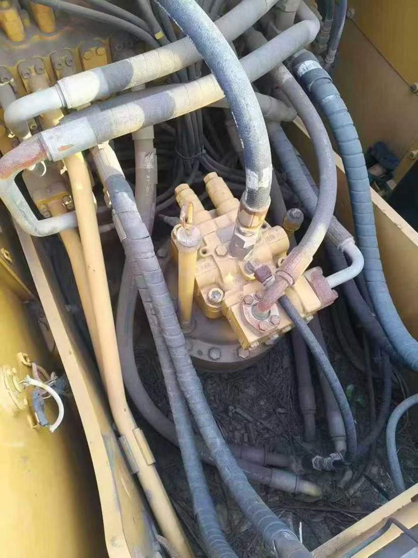 Used Caterpillar 320D Excavator 2014 Model