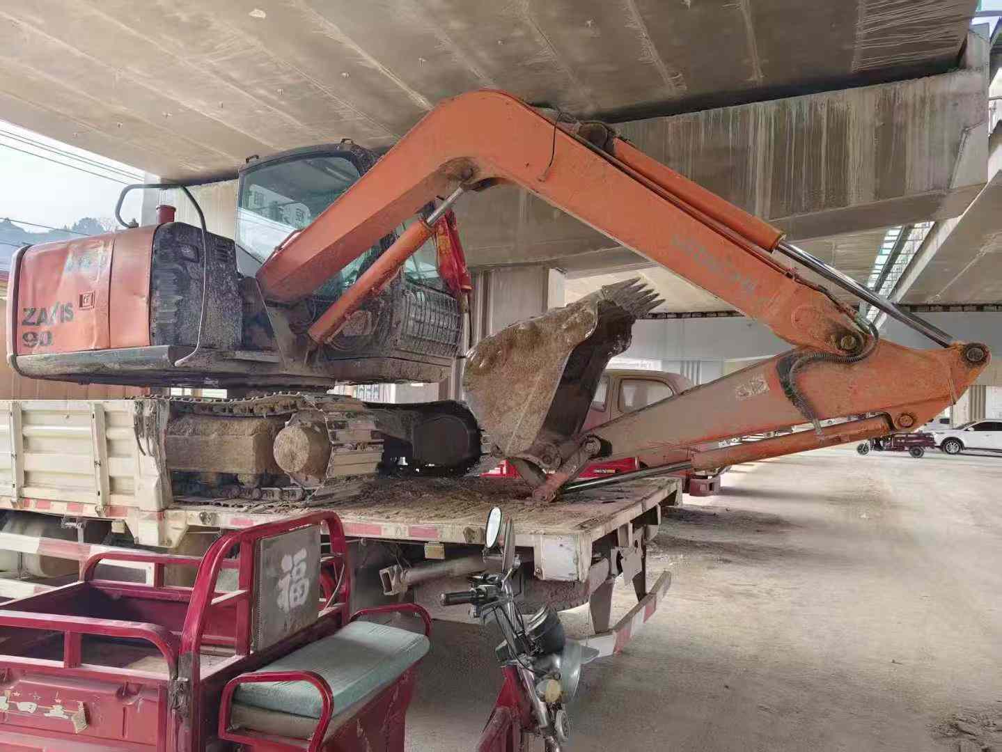 Used Hitachi ZX70 Excavator 2014 Model / 4