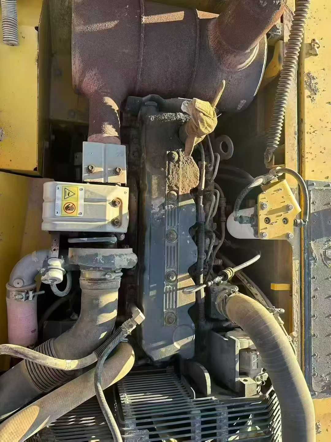 Used Komatsu PC220-8 Excavator 2014 Model