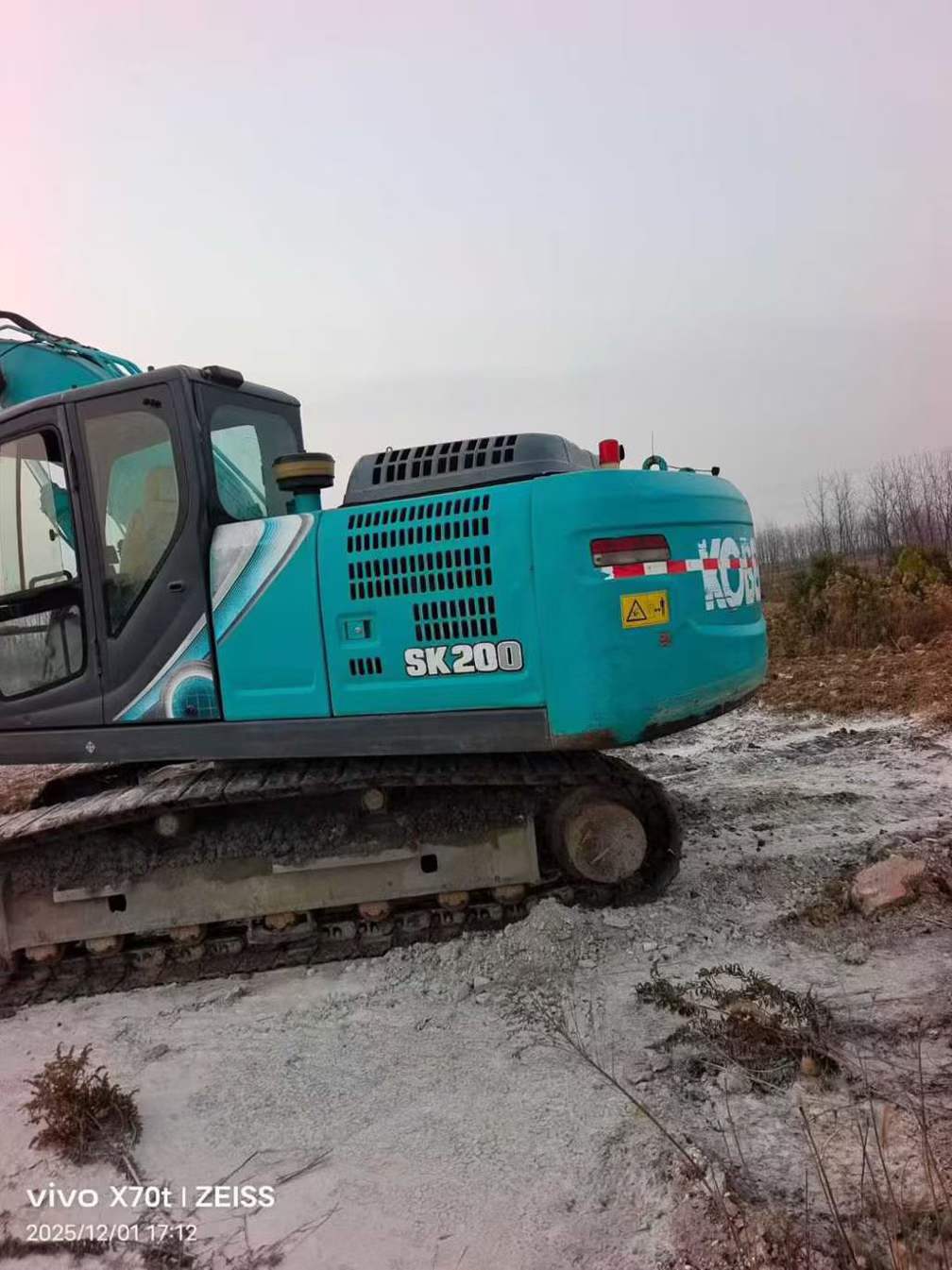 Used Kobelco SK200 Excavator 2017 Model / 2