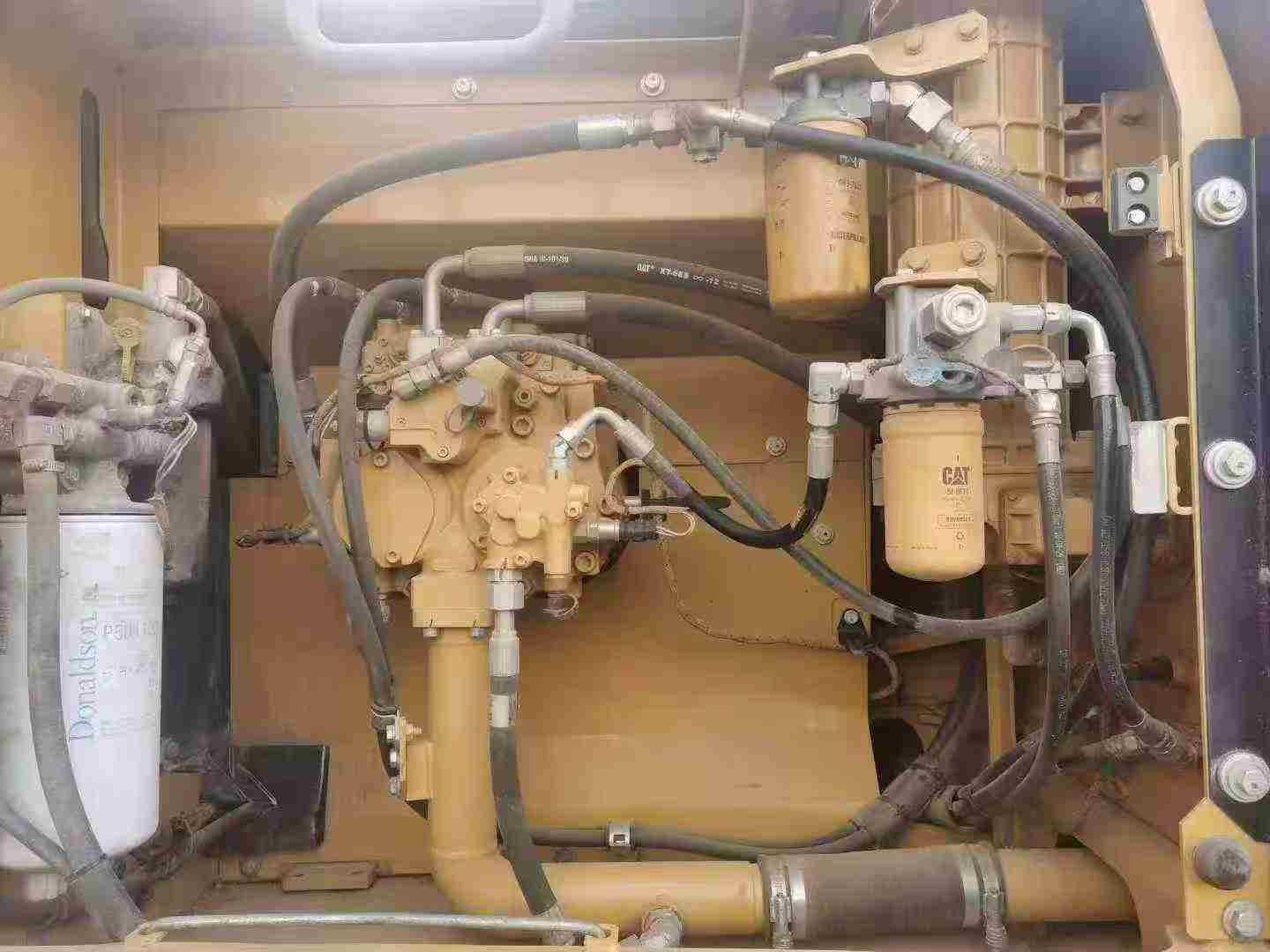 Used Caterpillar 326DL Excavator 2018 Model / 4