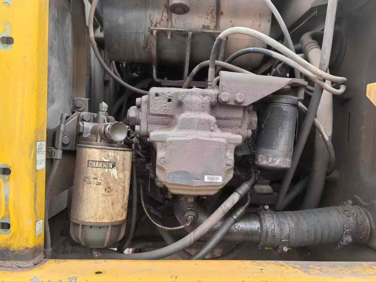 Used Komatsu PC220-8M0 Excavator 2020 Model / 4