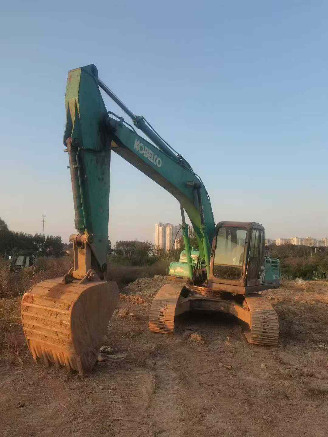 Used Kobelco SK210 Excavator 2016 Model / 3