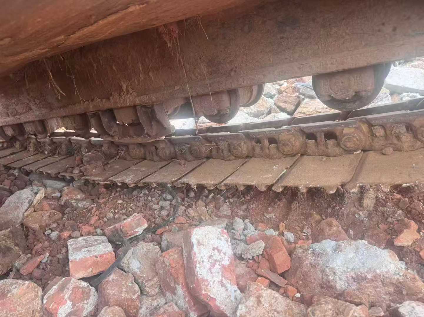 Used Caterpillar 320C Excavator 2016 Model / 5