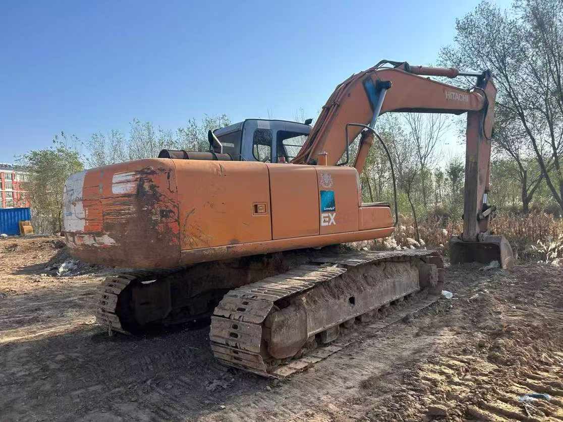 Used Hitachi ZAXIS200 Excavator 2016 Model / 2