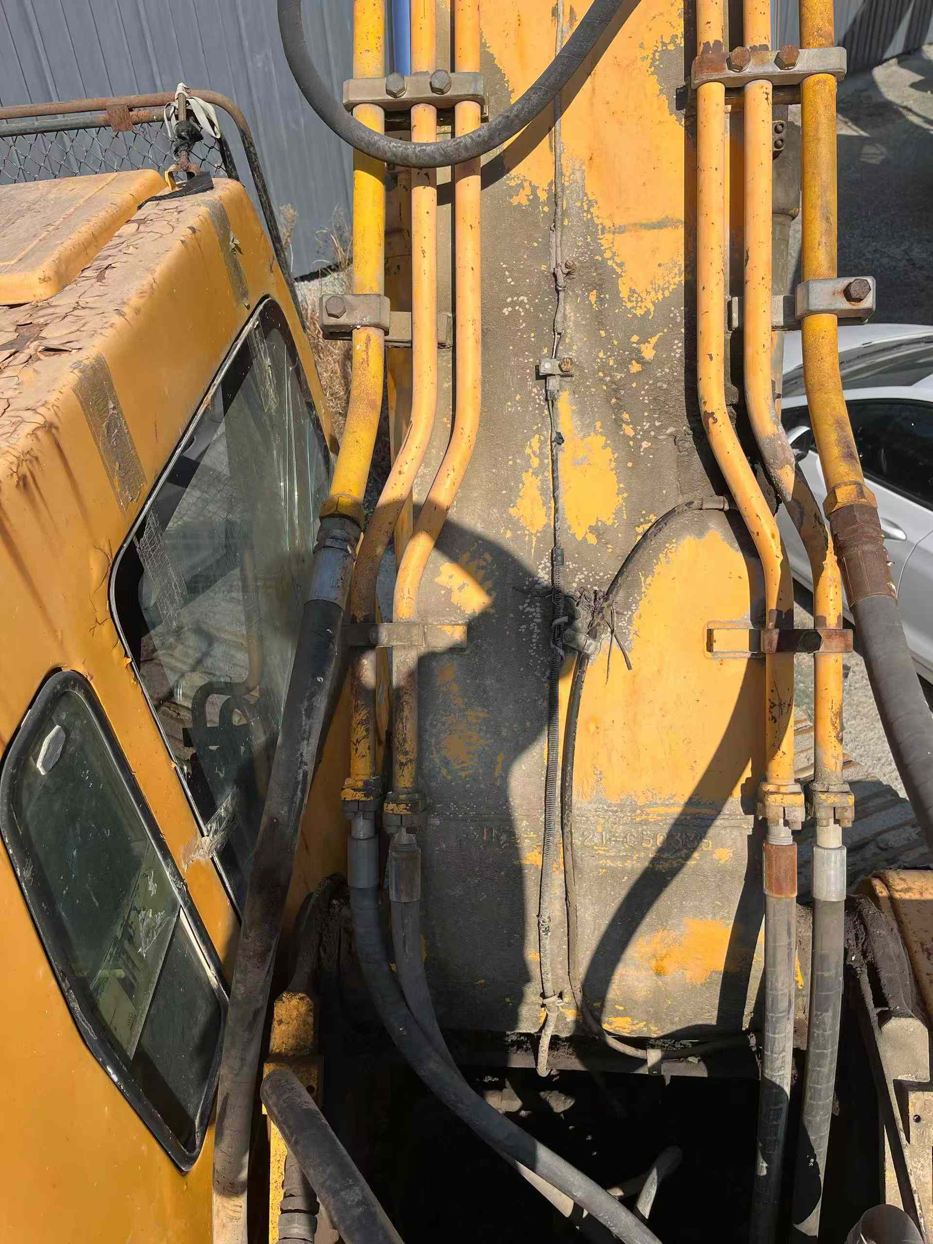 Used Hyundai R305LC-7 Excavator 2016 Model / 5