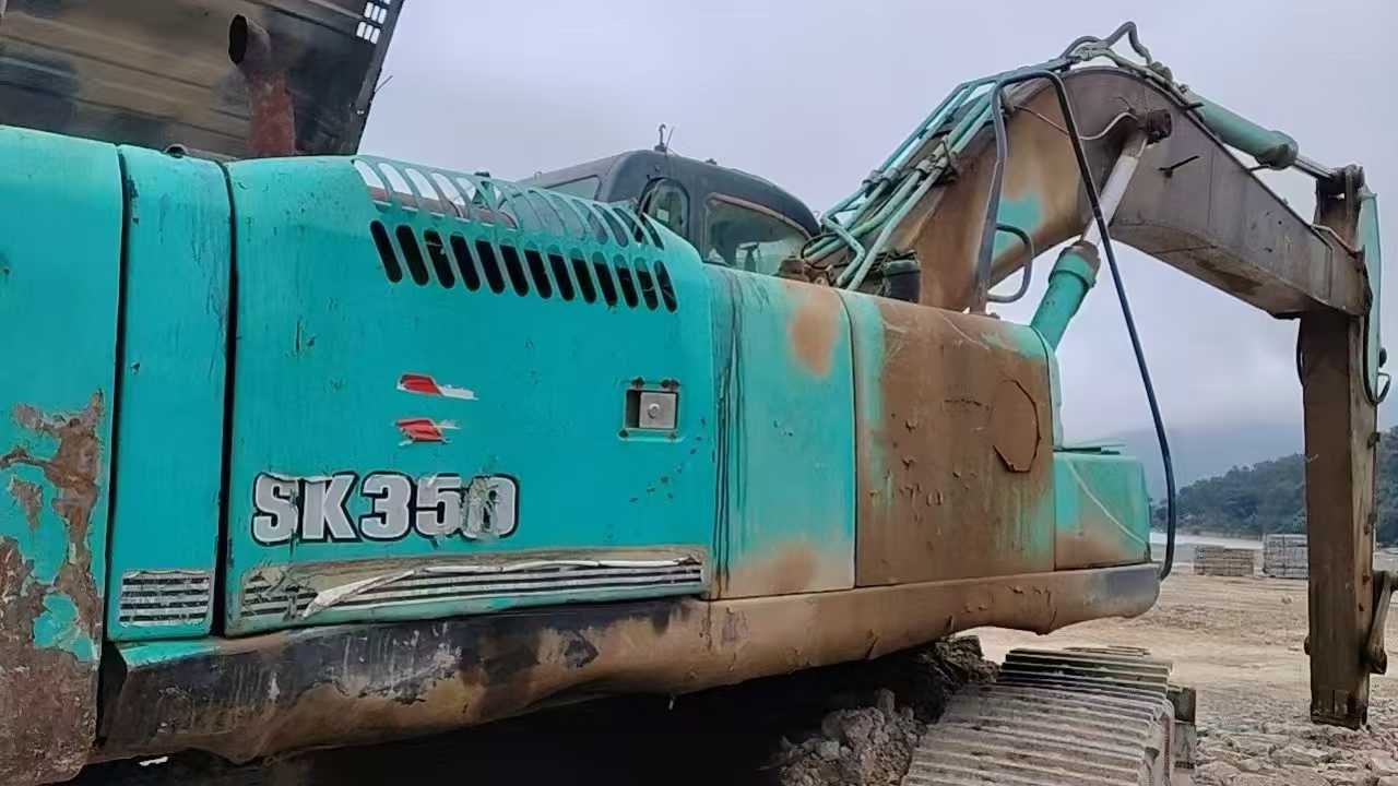 Used Kobelco SK350LC8 Excavator 2016 Model