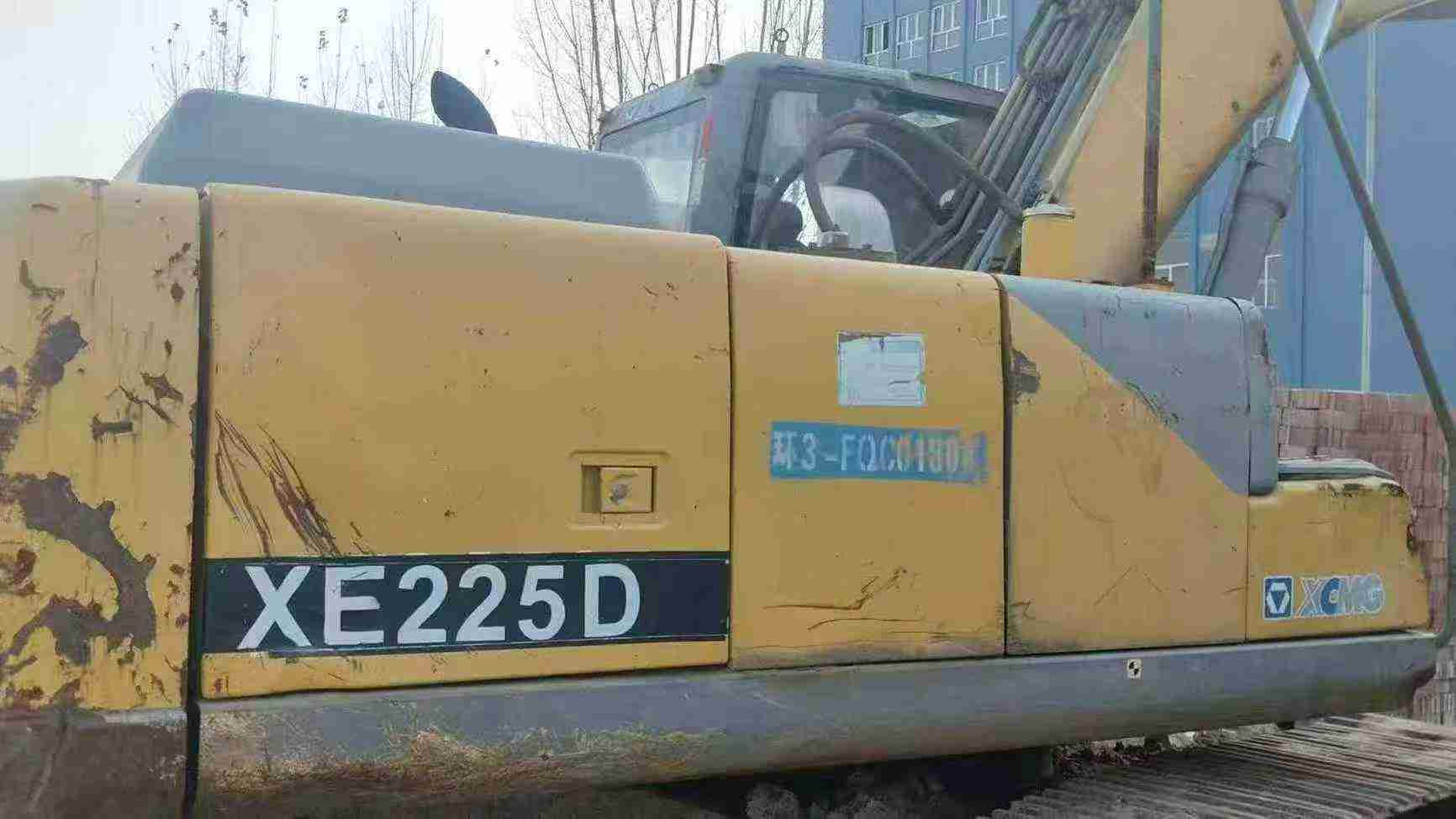 Used XCMG XE215 Excavator 2014 Model