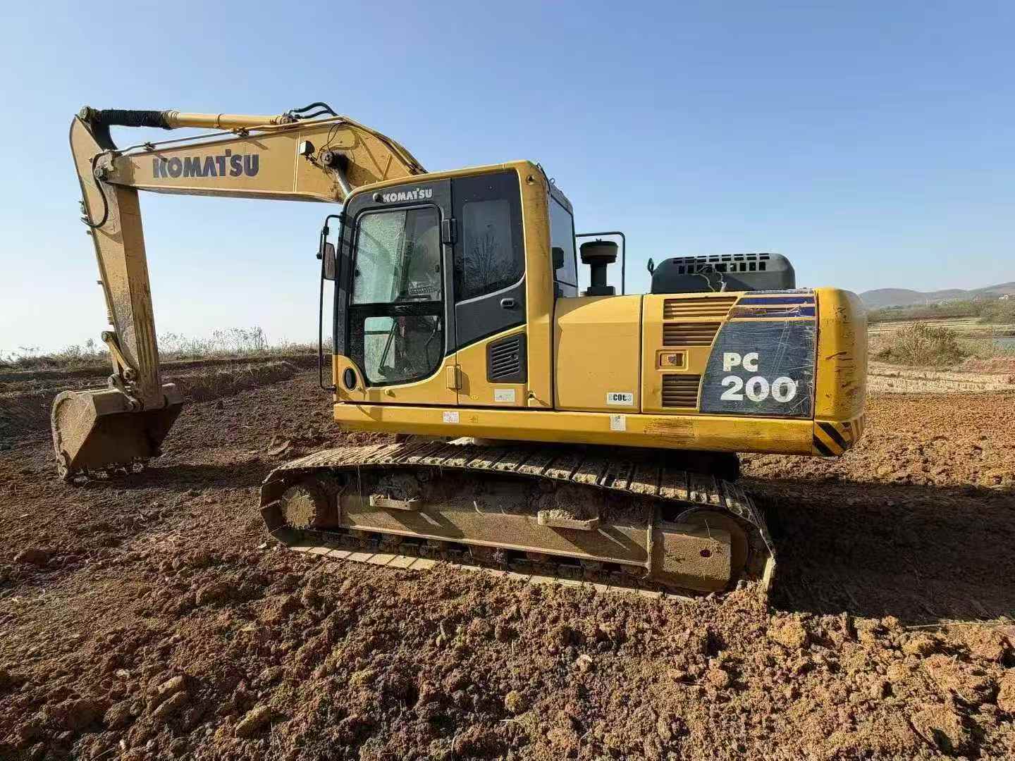 Used Komatsu PC200-8 Excavator 2017 Model / 3