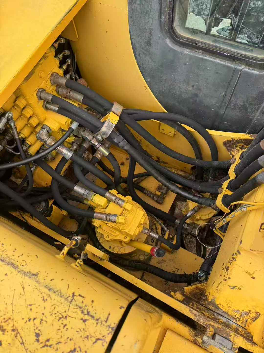 Used Komatsu PC120-6E Excavator 2016 Model / 4