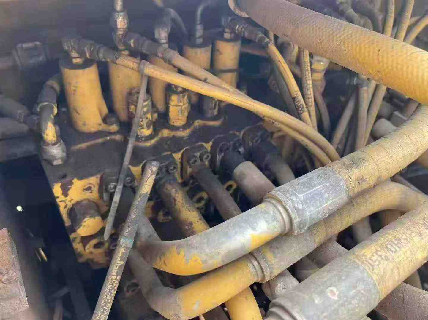 Used Caterpillar CT20 Excavator 2016 Model / 3