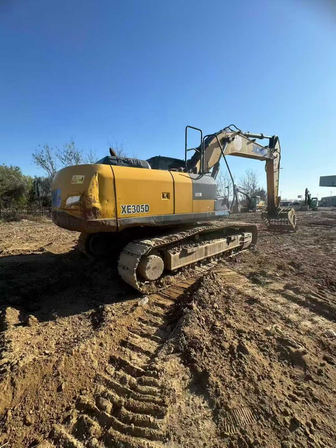 Used XCMG XE305D Excavator 2016 Model / 3