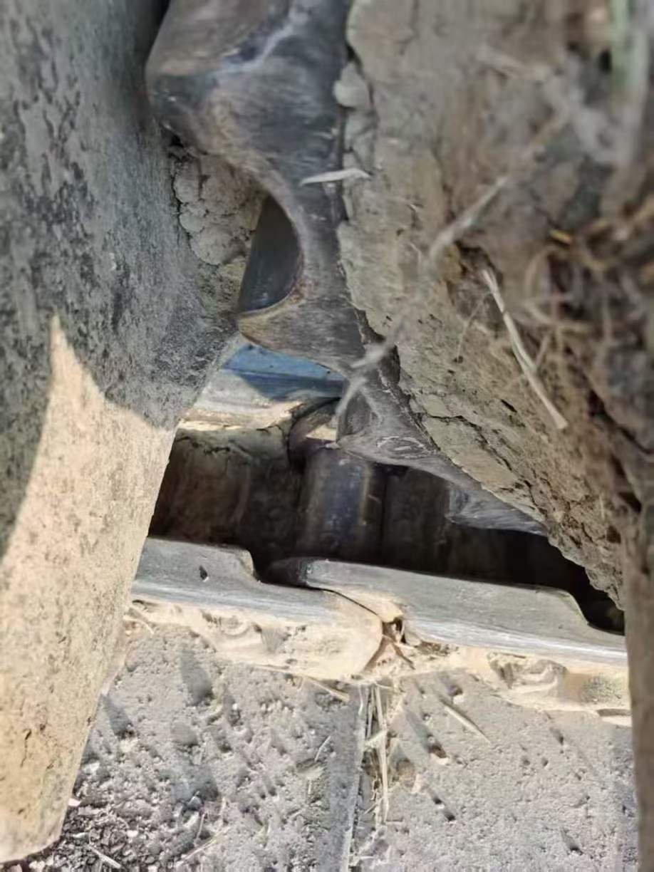 Used Kobelco SK210 Excavator 2019 Model / 3