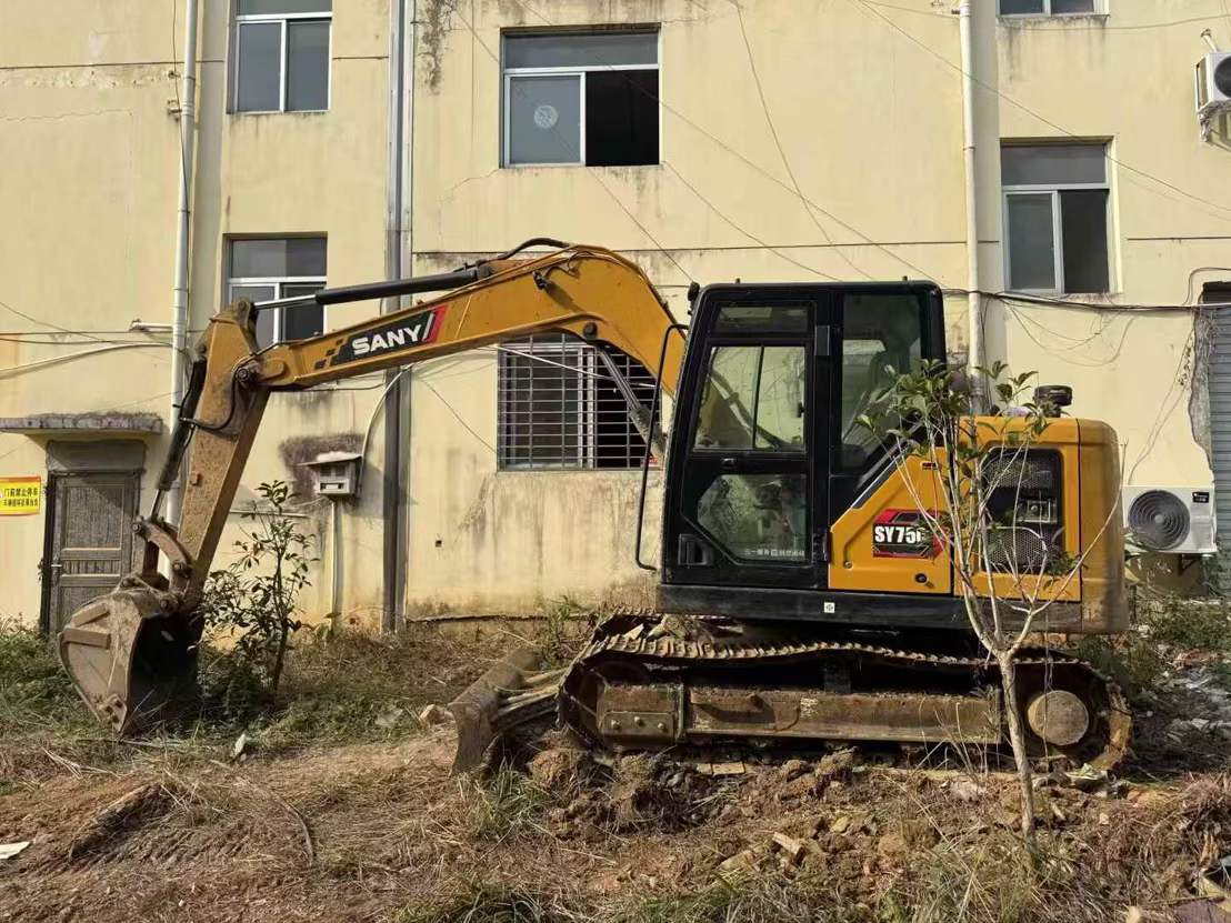 Used Sany SY75 Excavator 2023 Model / 8