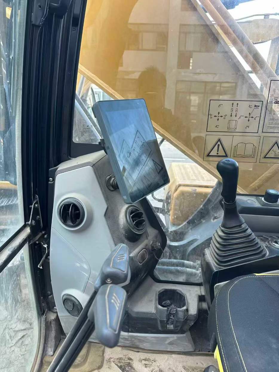 Used Sany SY245H Excavator 2022 Model / 4