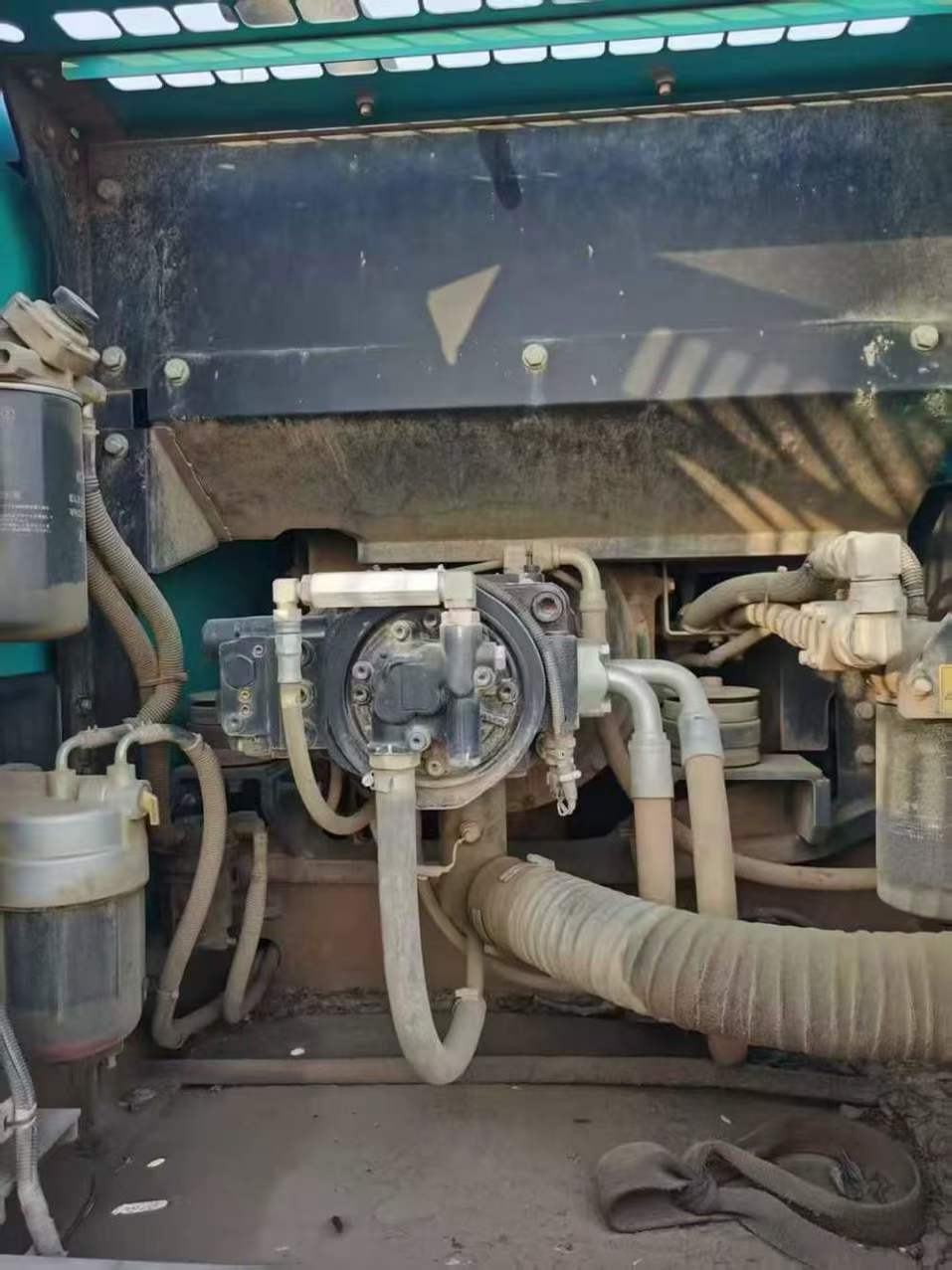 Used Kobelco SK210 Excavator 2019 Model / 4