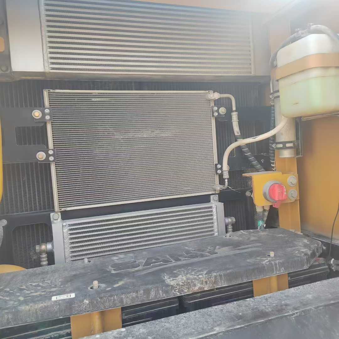 Used Sany SY245H Excavator 2016 Model / 3