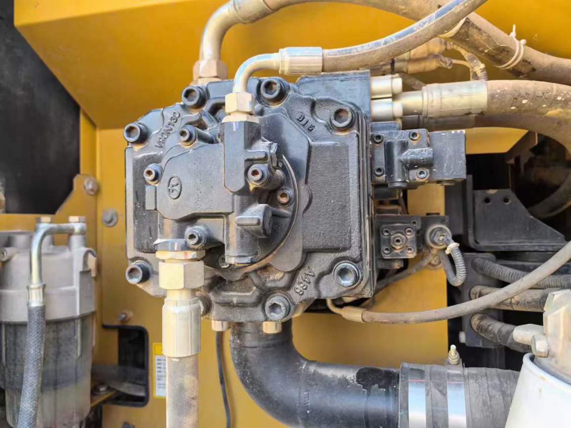 Used Sany SY205H Excavator 2021 Model / 5