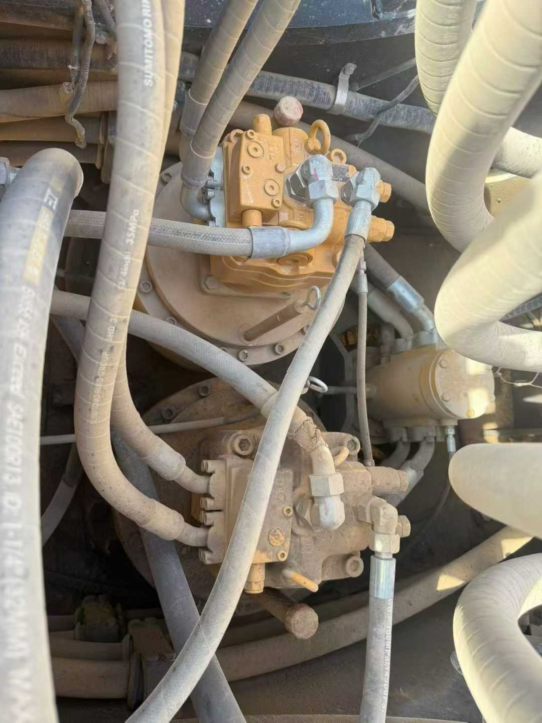 Used Sany SY650H Excavator 2022 Model / 4